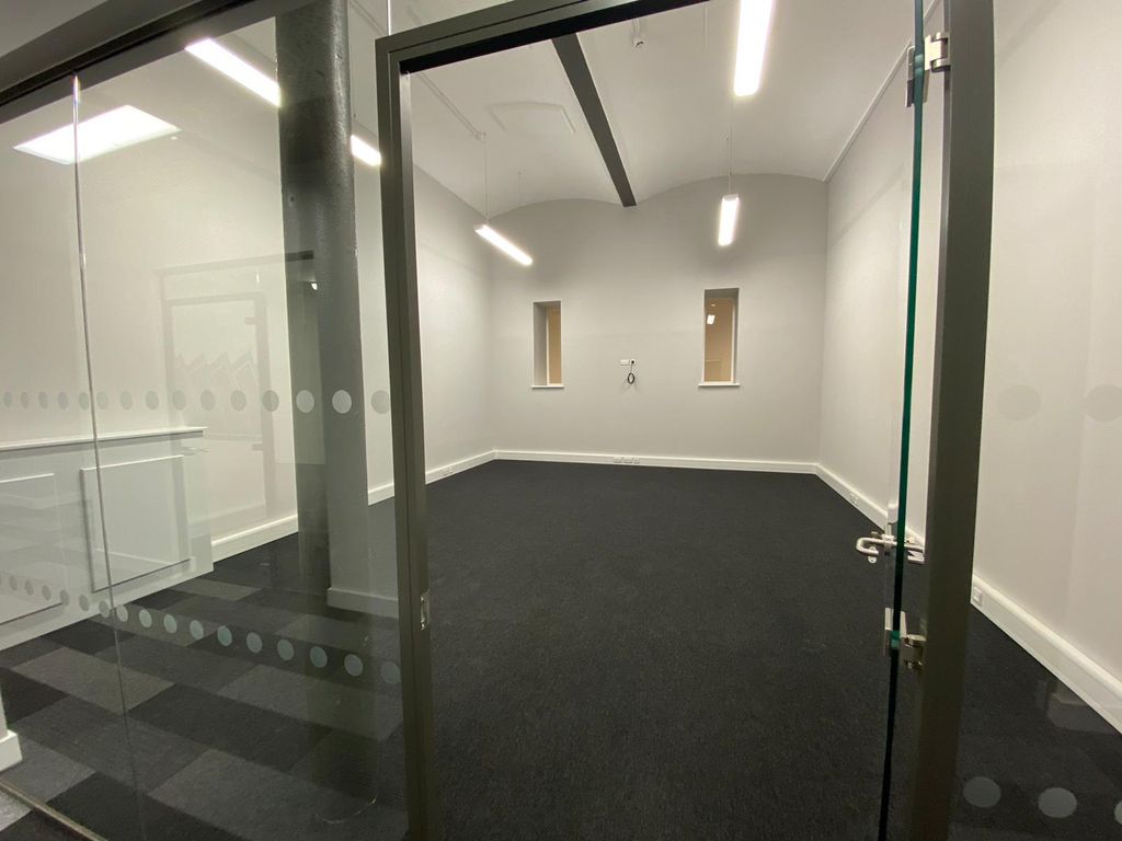 Serviced office to let in Northlight Parade, Nelson BB9, £2,592 pa