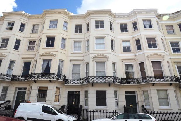 Studio to rent in Holland Road, Hove BN3, £875 pcm