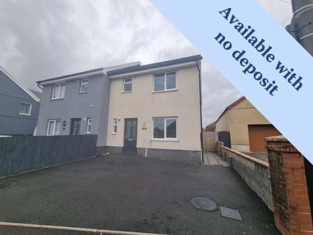 3 bed semi-detached house to rent in Blackhill Road, Gorseinon SA4, £950 pcm