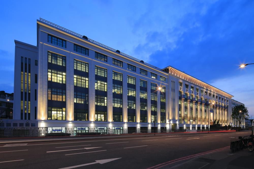 Office to let in Greater London House 180 Hampstead Road, London NW1, Non quoting