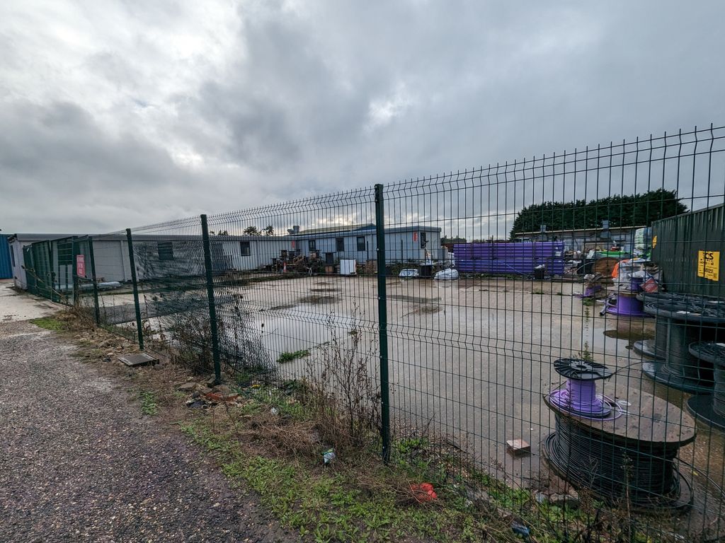 Industrial to let in Arundel Road, Poling, Arundel BN18, £15,000 pa