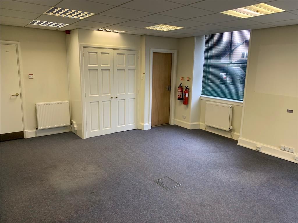 Office to let in Office Suites, Westfield Park, Dalhousie Road, Dalkeith EH22, Non quoting