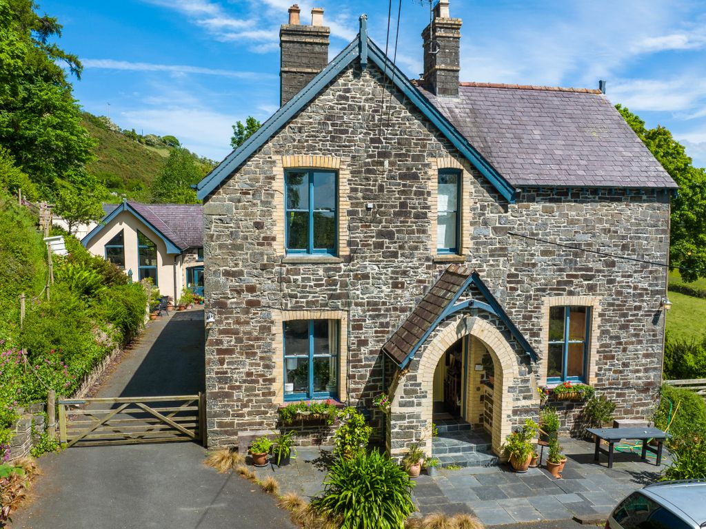 10 bed detached house for sale in Windrush, Llanrhystud, Ceredigion. SY23, £855,000
