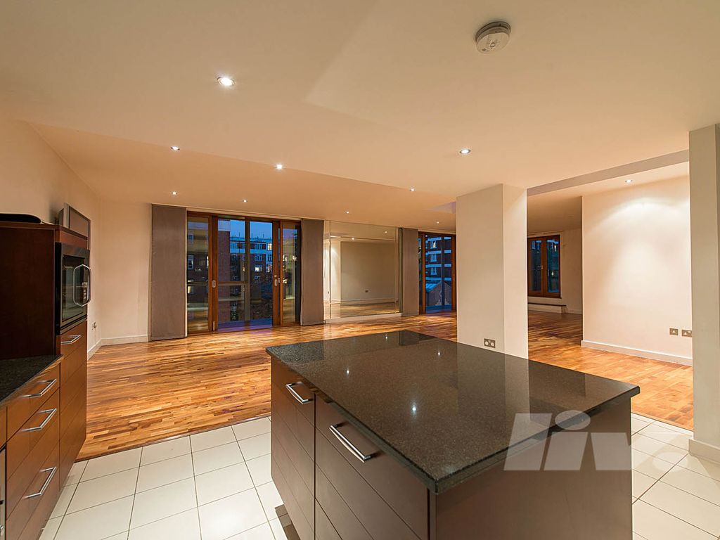 4 bed penthouse for sale in The Gallaries, Abbey Road, St John's Wood NW8, £3,545,000