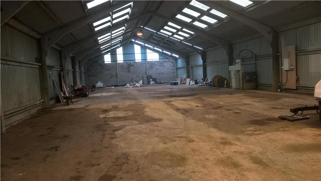 Industrial to let in Sawmill, Errol Airfield, Errol PH2, Non quoting