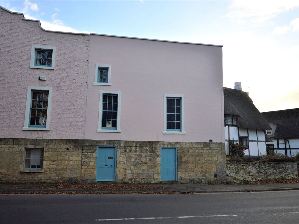 1 bed flat to rent in High Street, Prestbury, Cheltenham, Gloucestershire GL52, £895 pcm