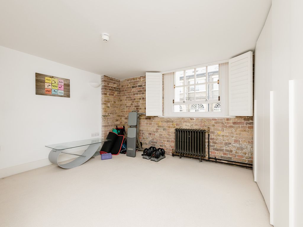 2 bed flat for sale in Building 49, Argyll Road, Royal Arsenal SE18, £625,000