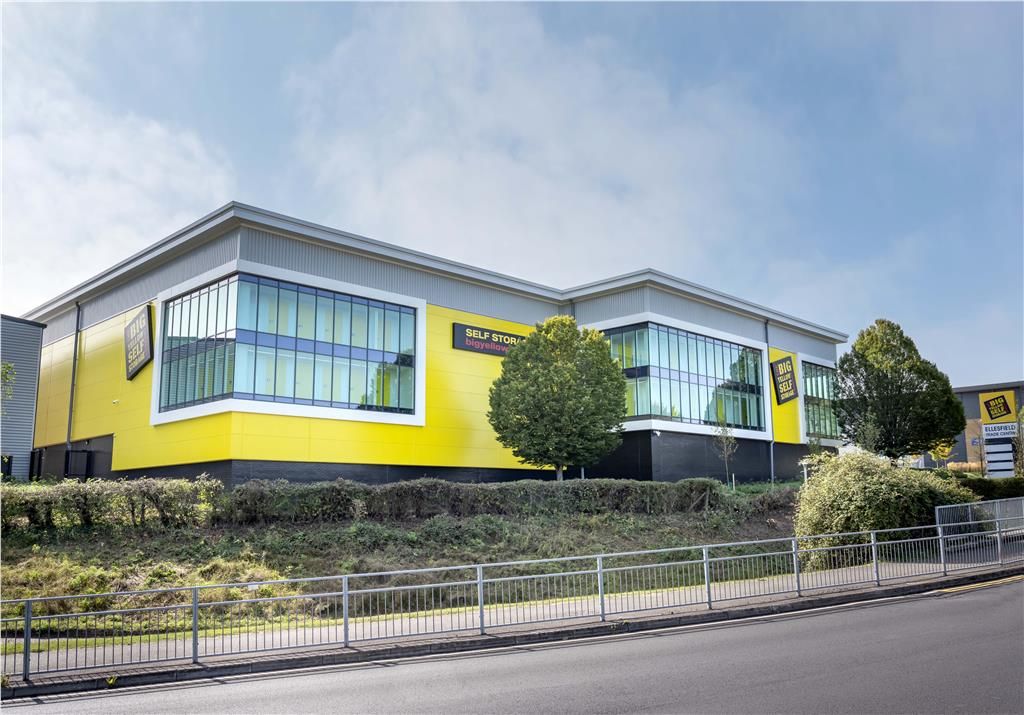 Warehouse to let in Big Yellow Bracknell, Unit 1 Segro Park, Ellesfield Avenue, Bracknell, Berkshire RG12, £2,400 pa