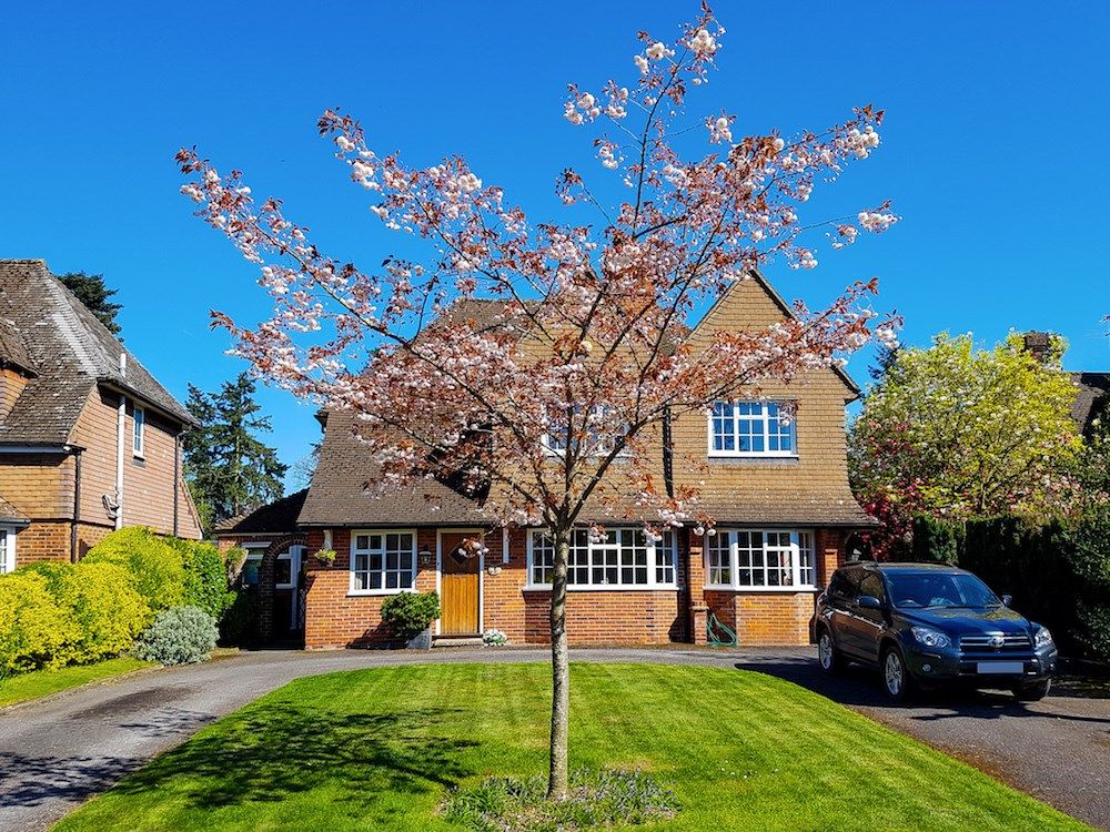 5 bed detached house for sale in Pinewood Close, Iver Heath SL0, £1,100,000