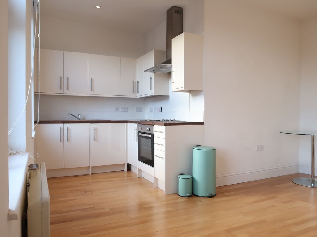 1 bed flat to rent in Holloway Road, London N7, £1,495 pcm