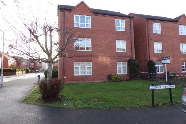 2 bed flat to rent in Congreve Way, Stratford-Upon-Avon CV37, £950 pcm