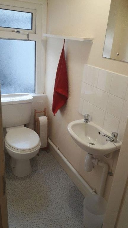 Room to rent in Orme Road, Bangor LL57, Bangor,, £498 pcm