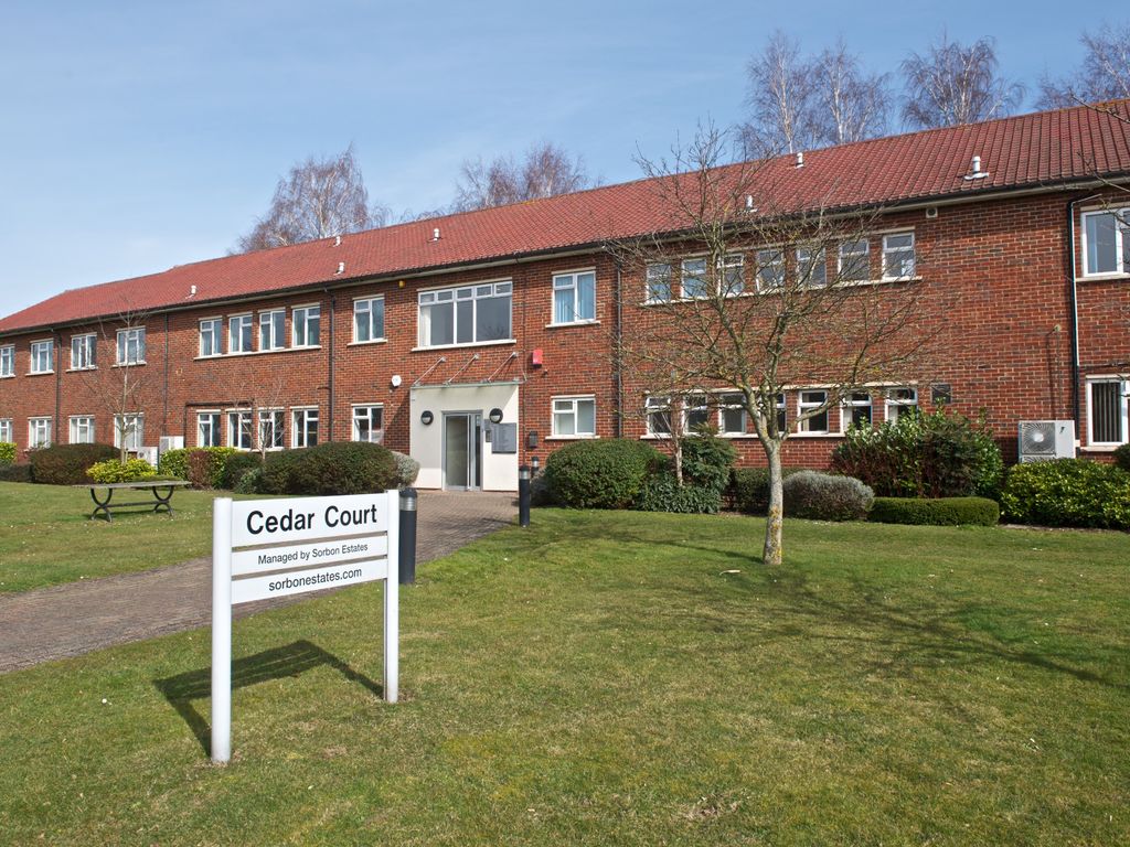 Office to let in Cedar Court, White Waltham, Maidenhead SL6, £14,025 pa