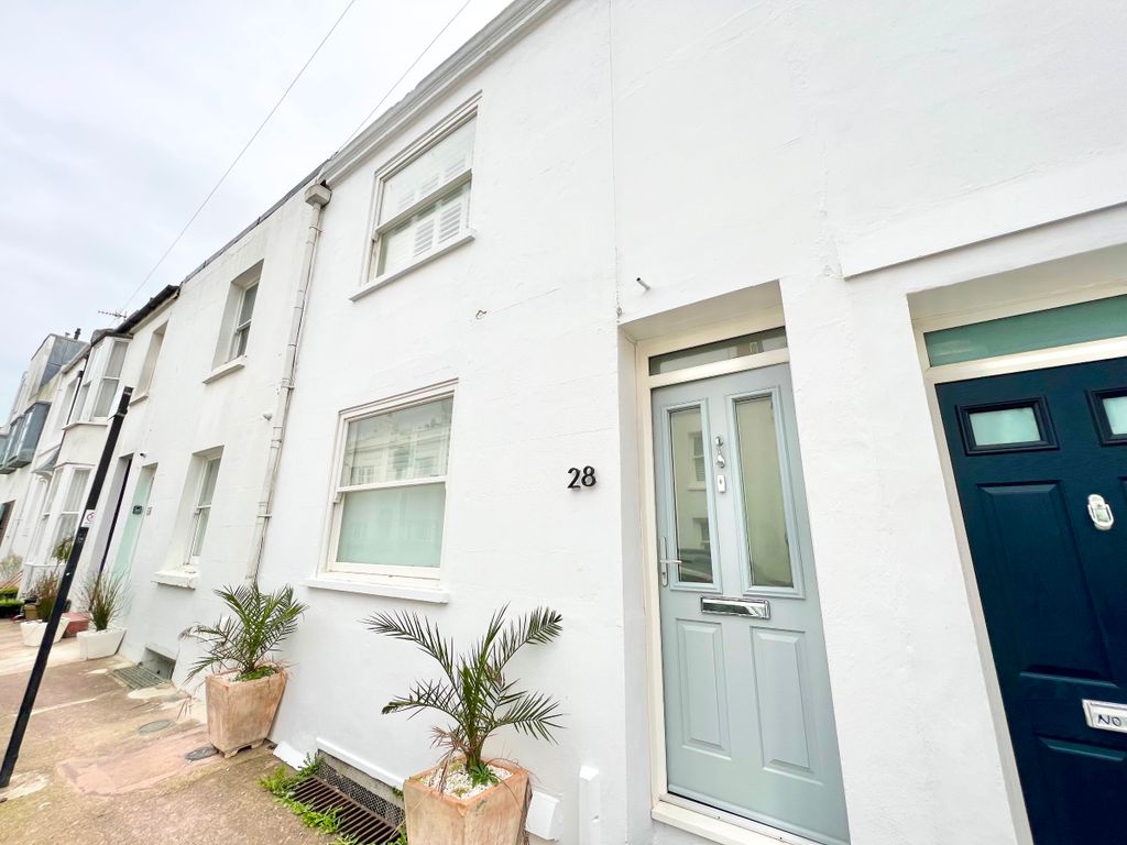 2 bed terraced house for sale in Bloomsbury Street, Brighton BN2, £525,000