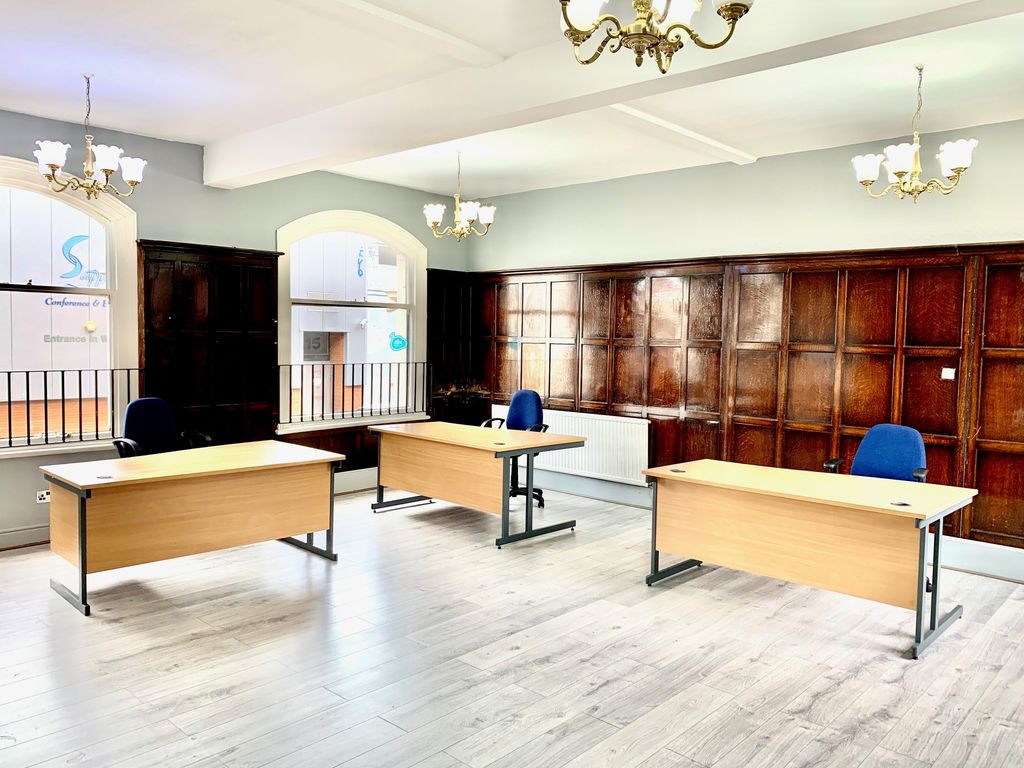 Office to let in Bradford Court, Bradford Street, Digbeth, Birmingham B12, £4,200 pa
