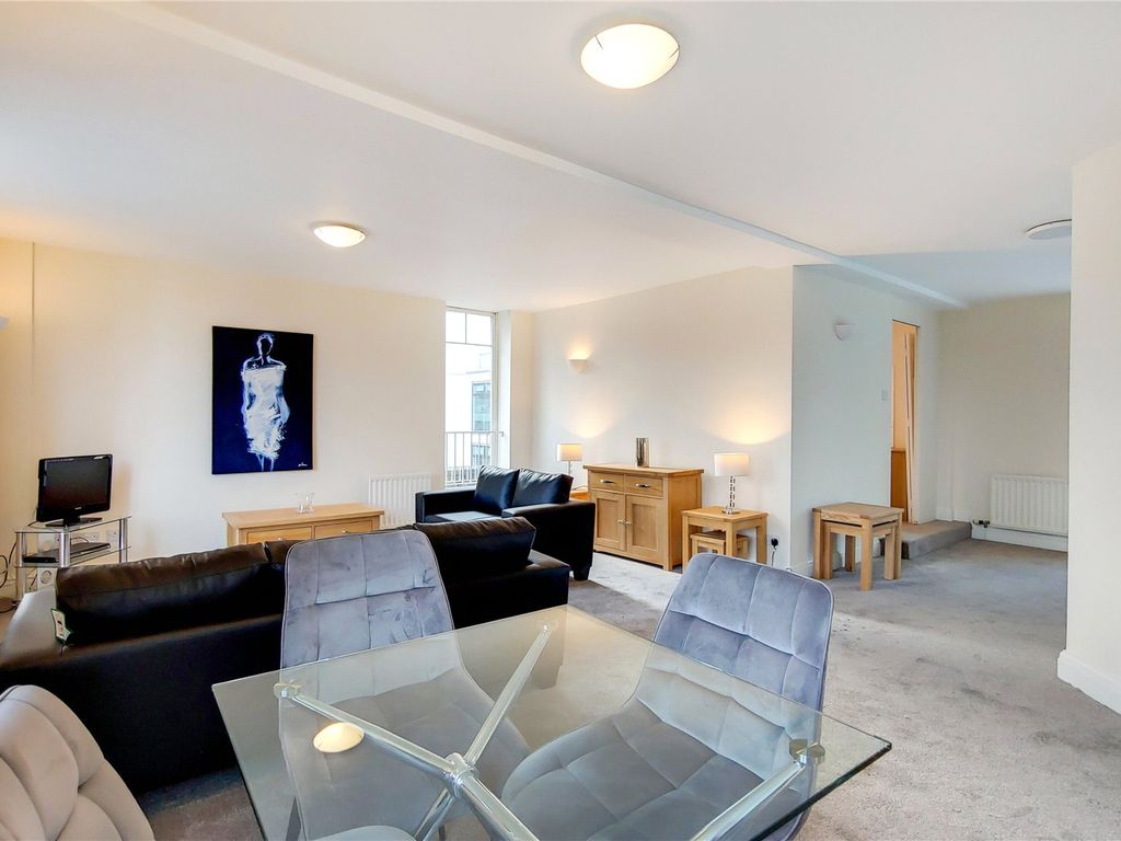 1 bed flat to rent in Hampden Gurney Street, Marylebone, London W1H, £2,708 pcm
