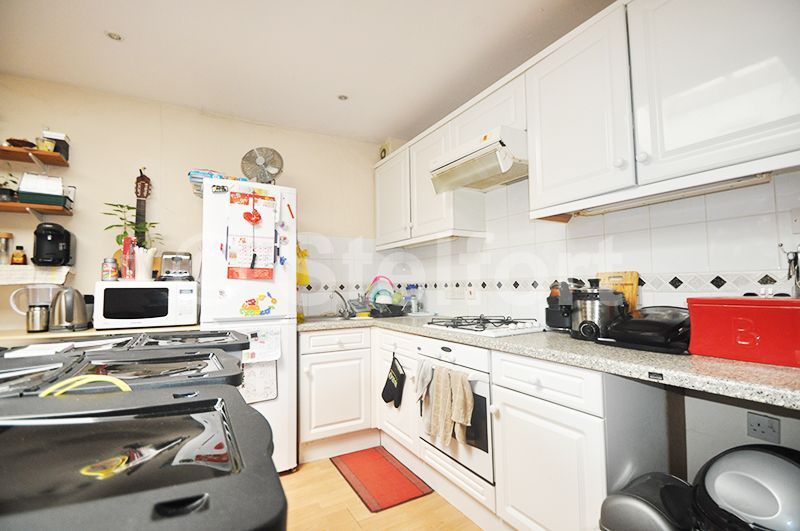 1 bed flat to rent in Holloway Road, London N7, £1,690 pcm