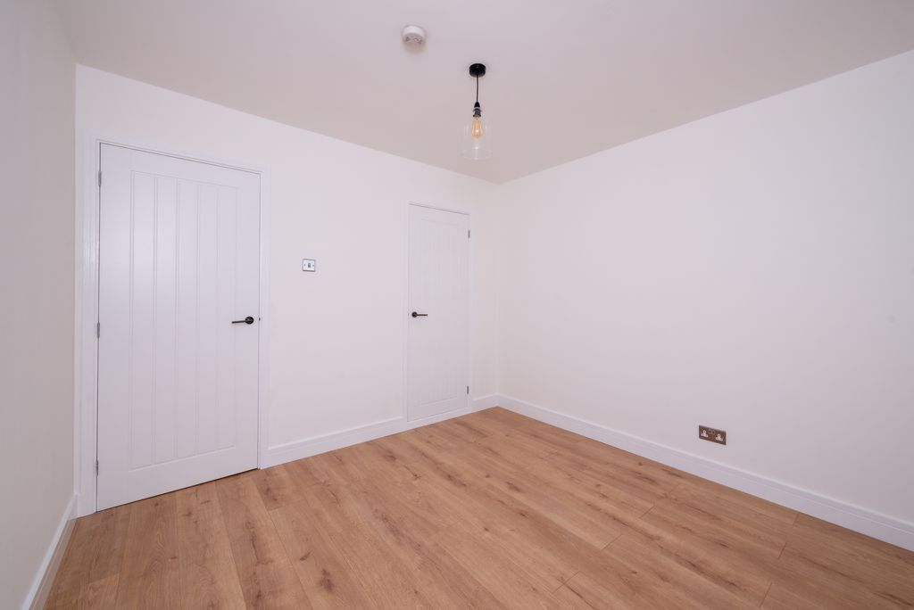 1 bed flat to rent in Church Street, St Georges TF2, £625 pcm