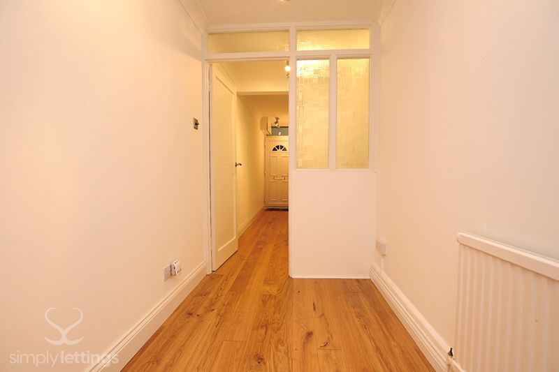 1 bed flat to rent in Livingstone Road, Hove BN3, £925 pcm