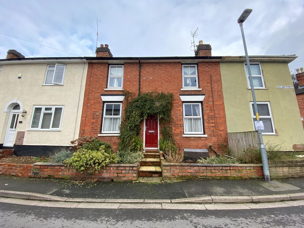 2 bed terraced house to rent in Gillam Street, Worcester WR3, £850 pcm