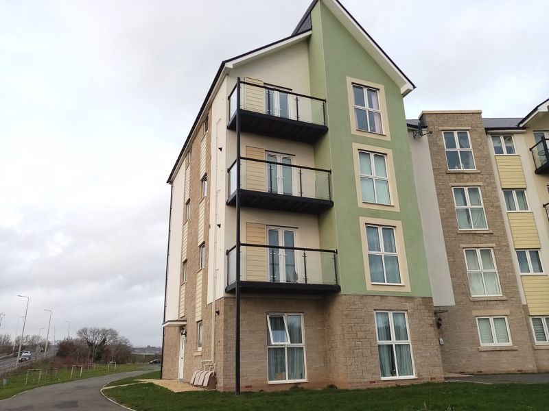 2 bed flat to rent in Airoh End, Haywood Village, Weston-Super-Mare BS24, £995 pcm