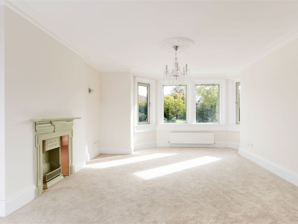 2 bed flat to rent in Beckford Road, Bath BA2, £2,000 pcm