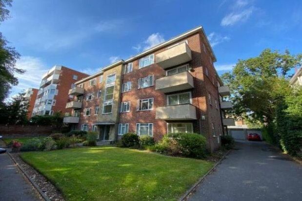 2 bed flat to rent in Brandon Court, Poole BH12, £1,100 pcm