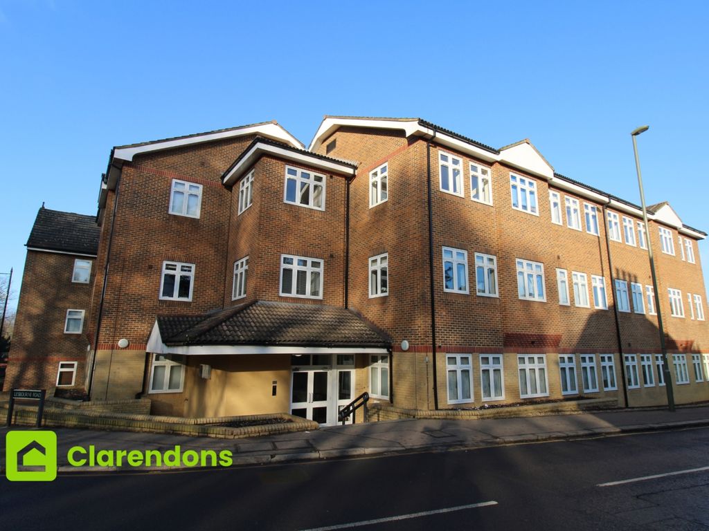 1 bed flat to rent in Reigate, Surrey RH2, £1,200 pcm