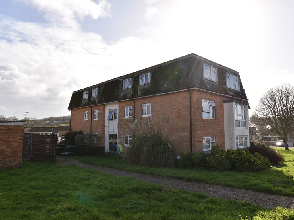 2 bed flat to rent in Cheshire Road, Exmouth EX8, £875 pcm