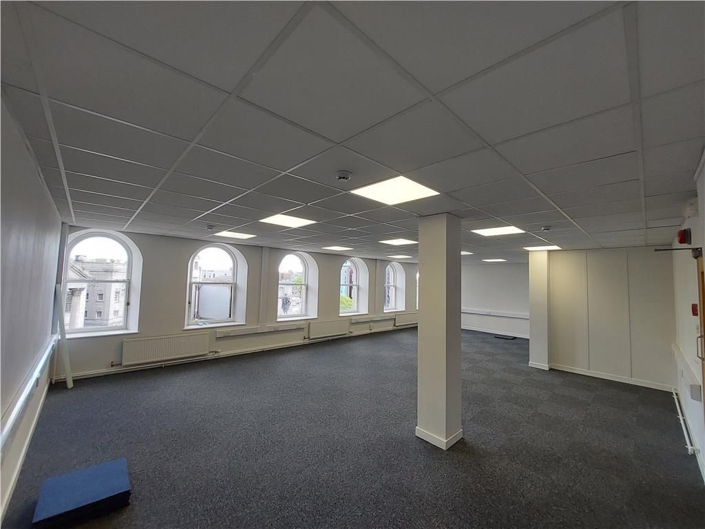 Office to let in 40 Union Terrace, Aberdeen, Aberdeenshire AB10, £10,000 pa