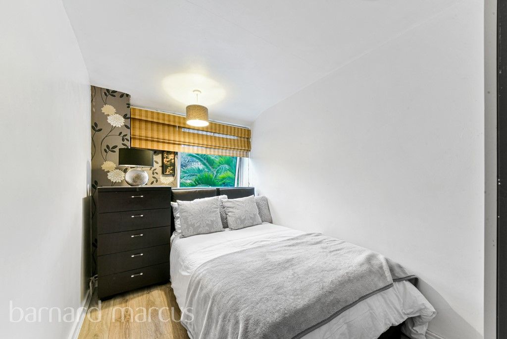 4 bed terraced house for sale in Whitlock Drive, Southfields, London SW19, £625,000