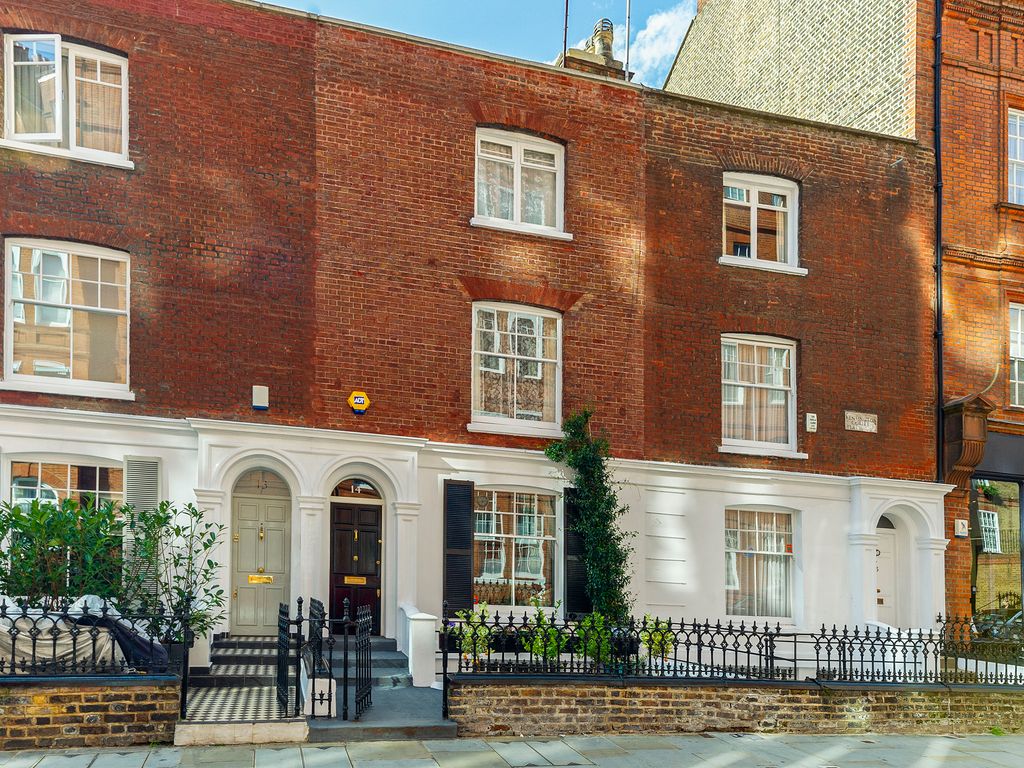 3 bed town house for sale in Kensington Court Place, London W8, £3,350,000