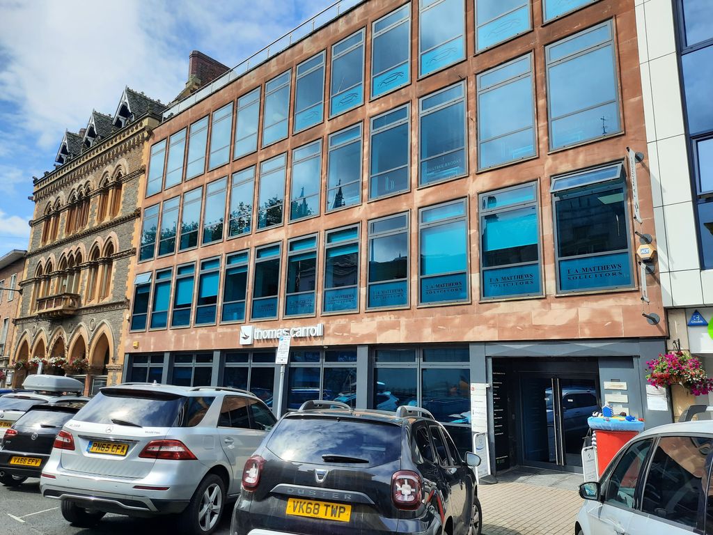 Office to let in Broad Street, Hereford HR4, £17,000 pa