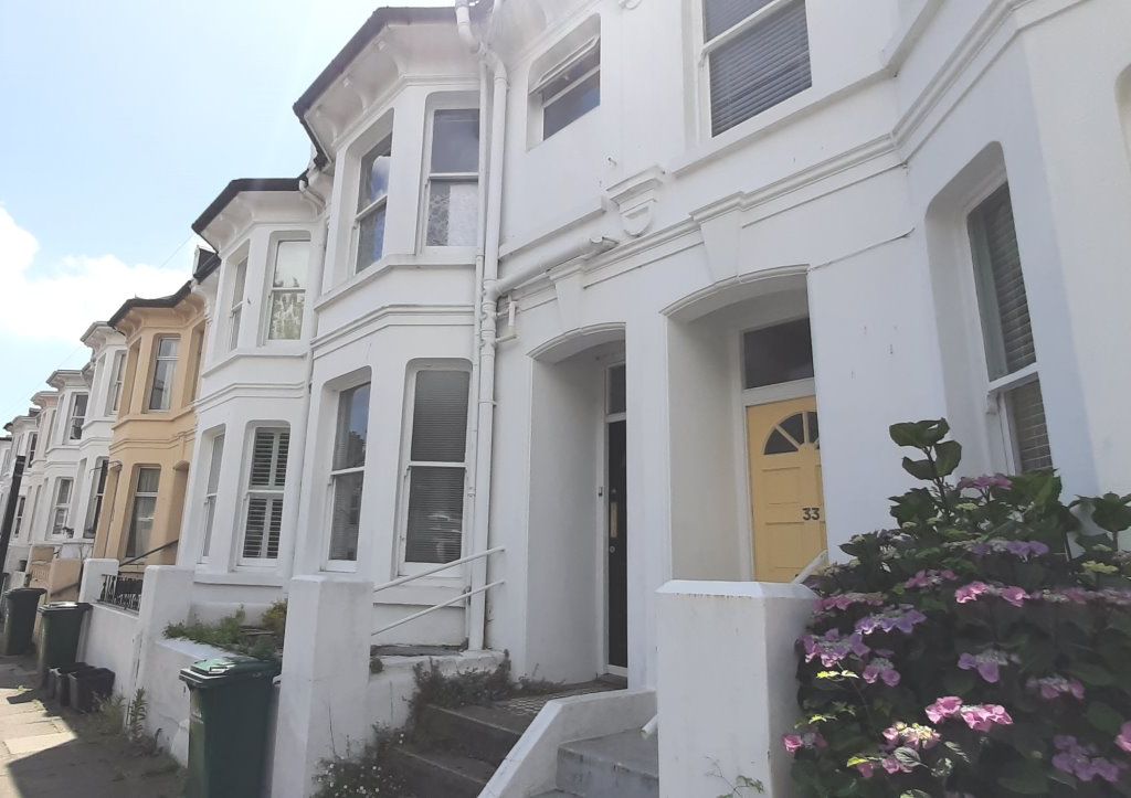 4 bed shared accommodation to rent in Coventry Street, Brighton BN1, £2,700 pcm