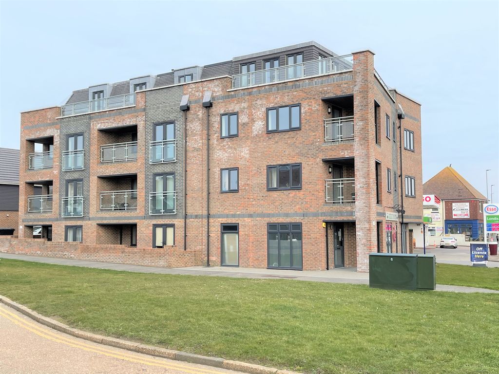 1 bed flat to rent in Steyning Avenue, Peacehaven BN10, £995 pcm