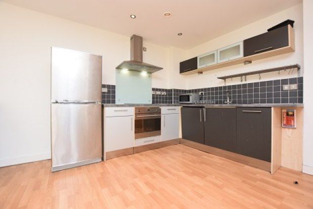 2 bed flat to rent in West One Panorama, Sheffield S1, £1,200 pcm