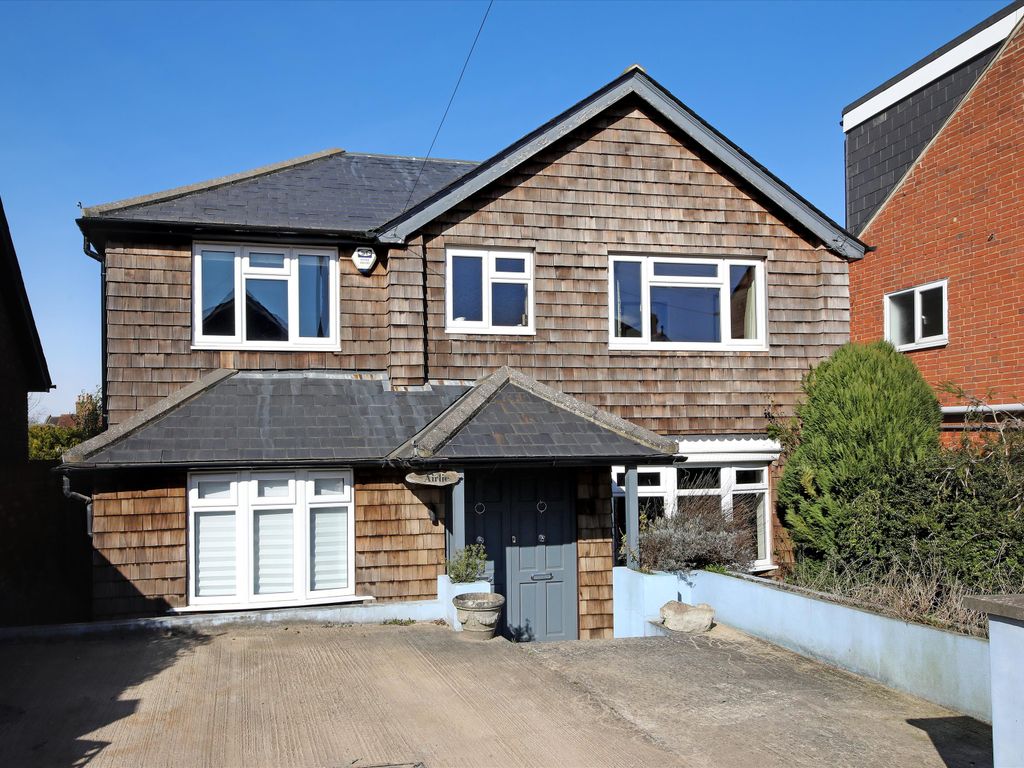 4 bed detached house for sale in Airlie, Alben Road, Binfield, Bracknell, Berkshire RG42, £865,000