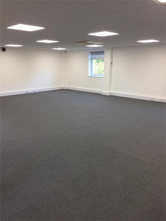 Office to let in Evesham House, Whittington Hall, Worcester WR5, £13,850 pa