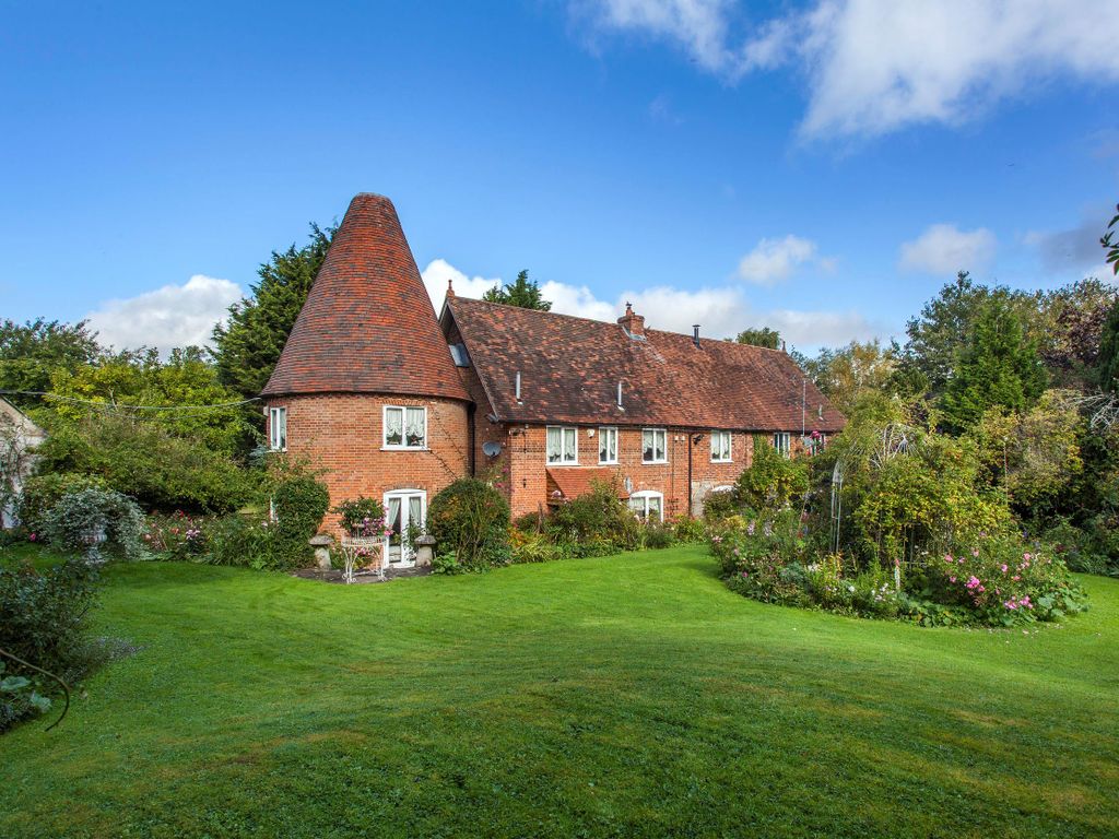 5 bed property for sale in West Malling, Kent ME19, £1,295,000