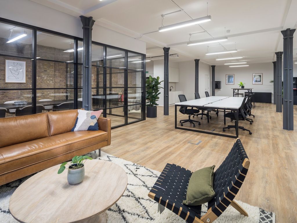 Office to let in The Loom, 14 Gowers Walk, Whitechapel E1, £45,728 pa