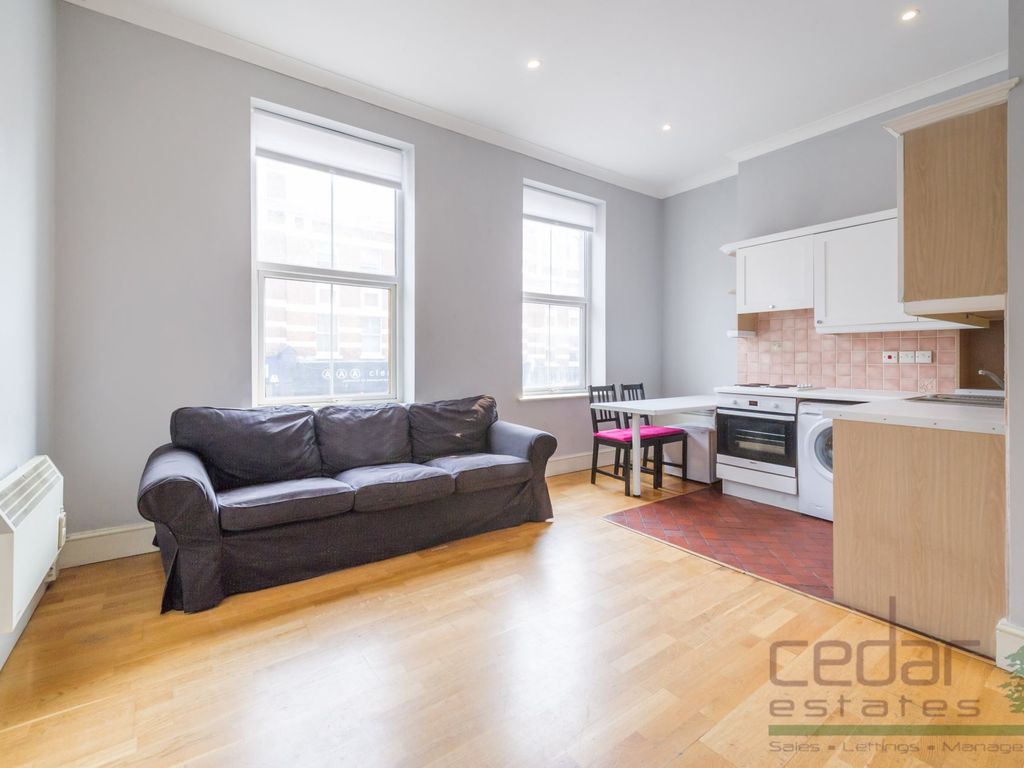 1 bed flat for sale in West End Lane, London NW6, £310,000