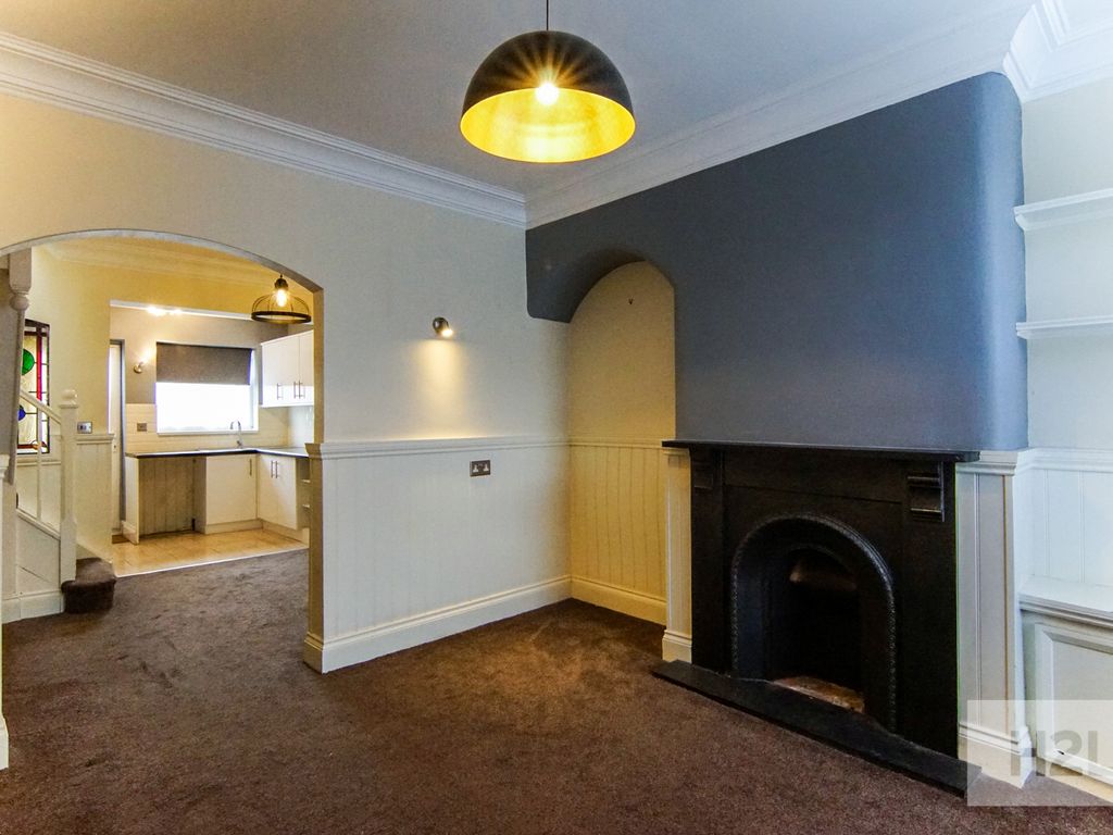 2 bed cottage to rent in Darlaston Row, Meriden CV7, £895 pcm