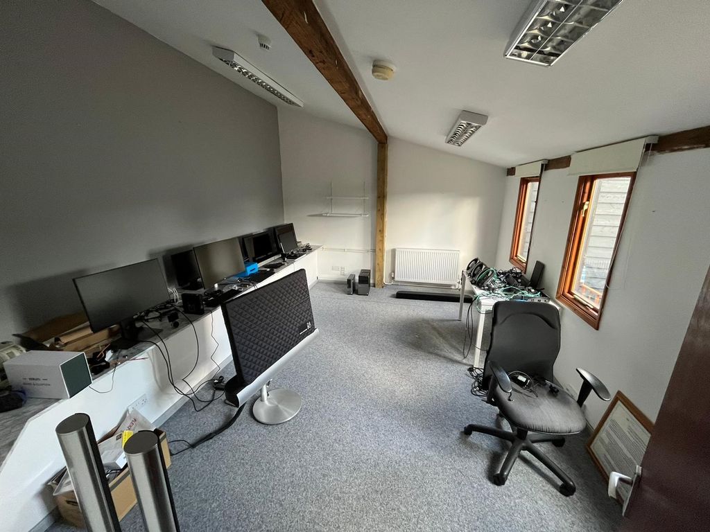Office to let in Stanbrook, Thaxted, Great Dunmow CM6, Non quoting