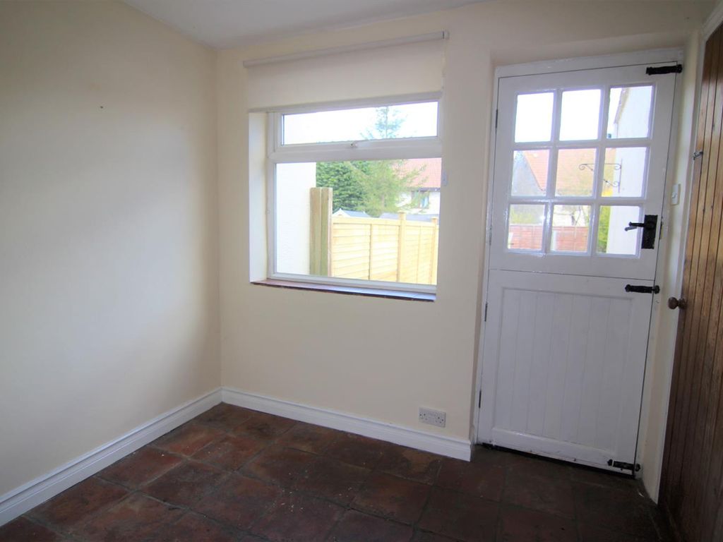 2 bed cottage to rent in High Street, Winford, Bristol BS40, £925 pcm