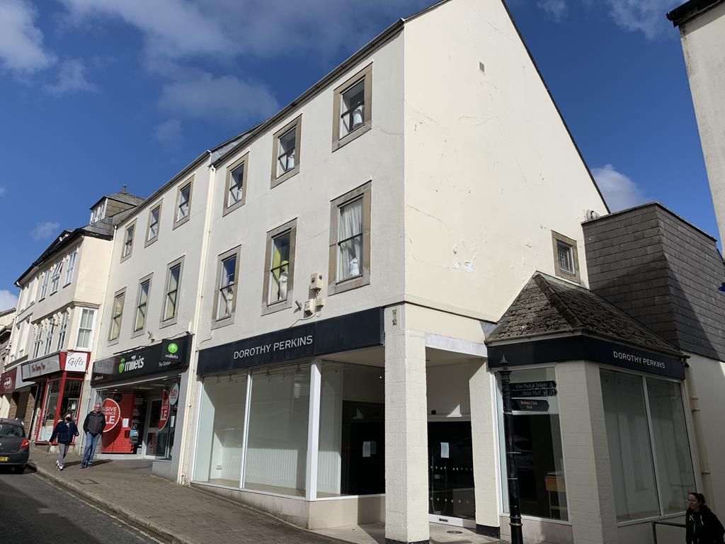 Retail premises to let in 29-31 Fore Street, Bodmin, Cornwall PL31, £30,000 pa