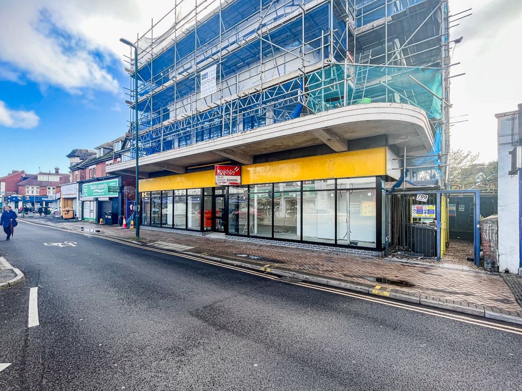 Retail premises to let in 709 Christchurch Road, Bournemouth BH7, £15,000 pa