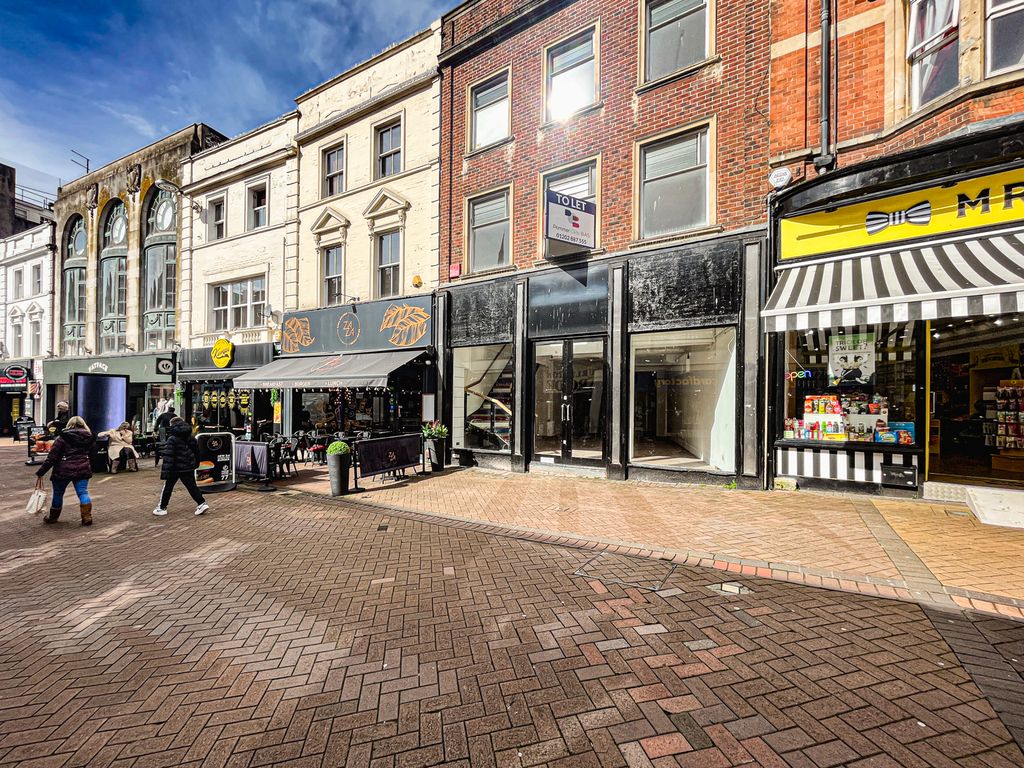 Retail premises to let in 79 Old Christchurch Road, Bournemouth BH1, £30,000 pa