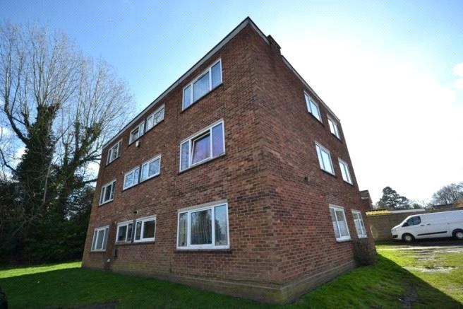 2 bed flat to rent in Catton View Court, Norwich NR3, £825 pcm
