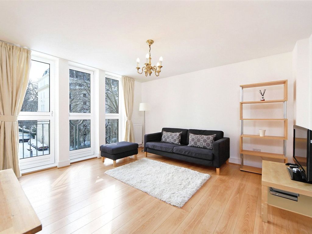 2 bed flat to rent in Kensington Gardens Square, Bayswater W2, £3,575 pcm