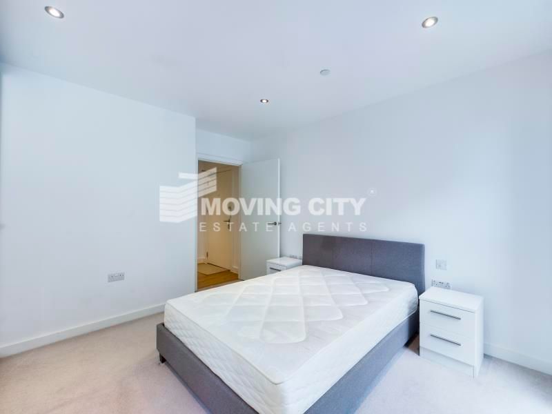 1 bed flat for sale in Alwen Court, 6 Pages Walk, Bermondsey SE1, £565,000